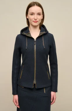Avery Wolljacke mit Kapuze